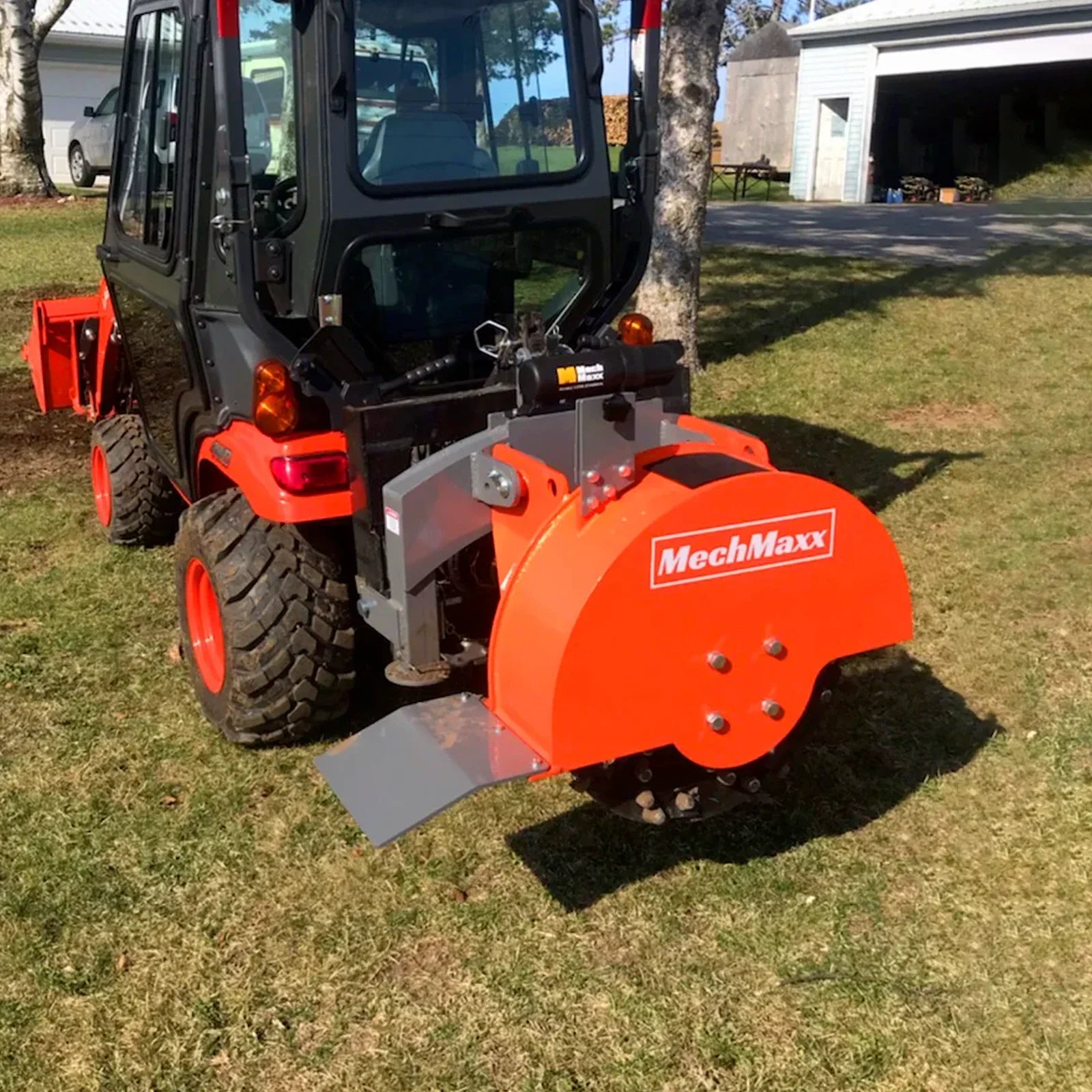 3-Point PTO Stump Grinder with 34 Carbide Teeth (PTO Shaft Included with Slip Clutch),  for 15-45HP Tractor,