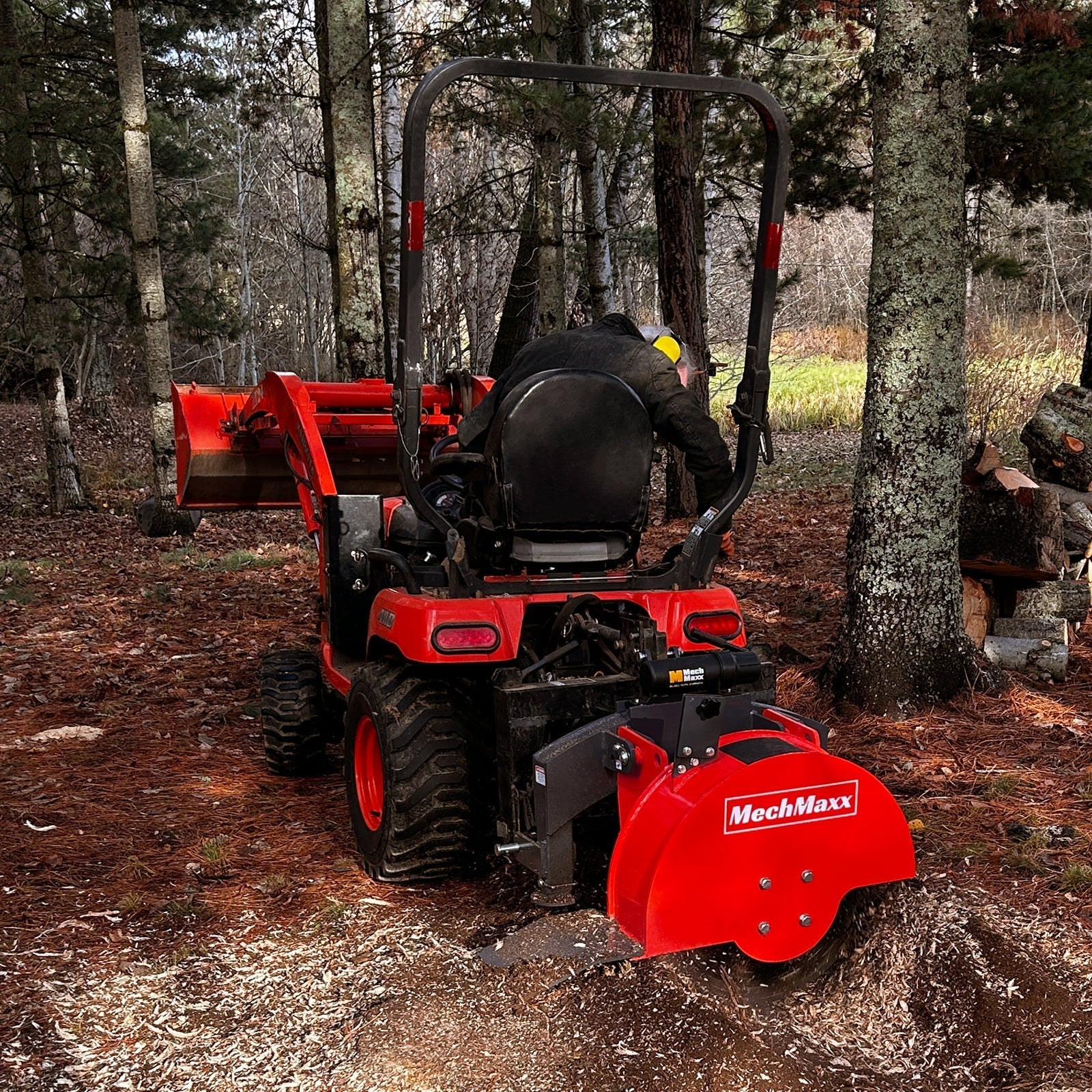 3-Point PTO Stump Grinder with 34 Carbide Teeth (PTO Shaft Included with Slip Clutch),  for 15-45HP Tractor,